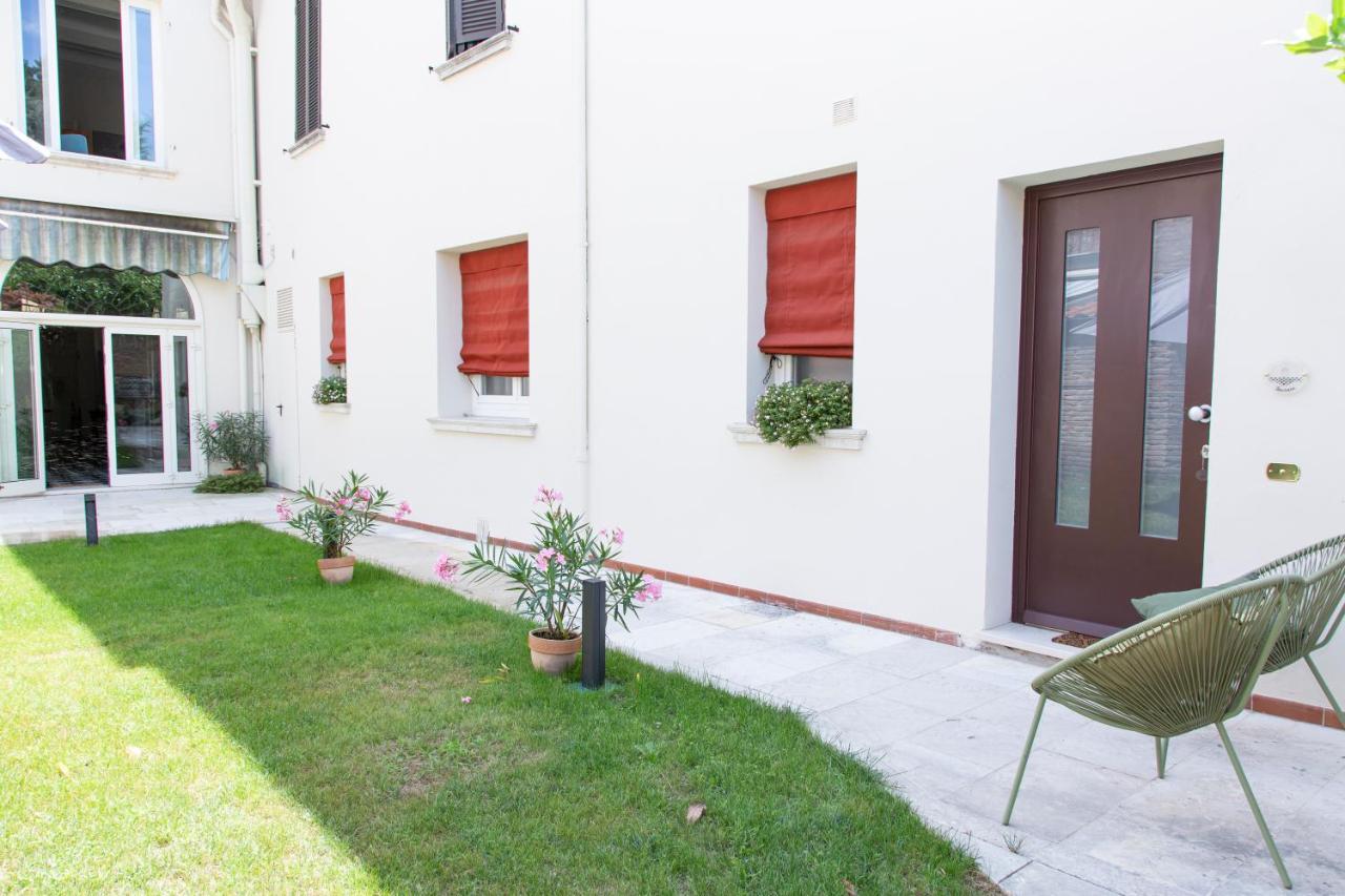 Interno Estense 753 แฟร์รารา ภายนอก รูปภาพ